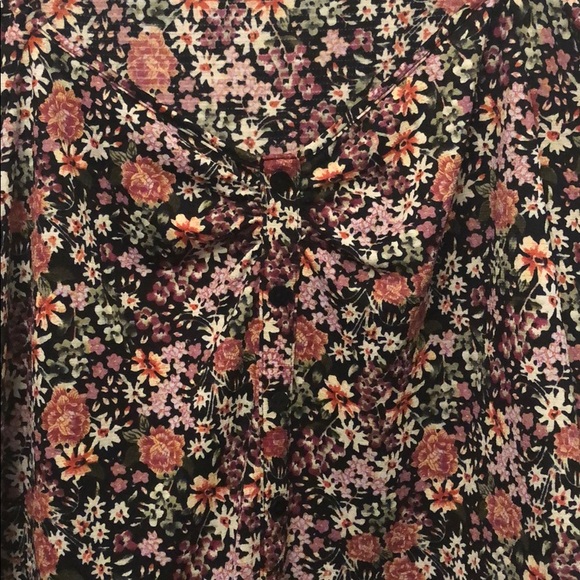 Floral pattern crop top - Picture 2 of 4